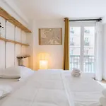 Flexliving - Beautiful 3-Room Apartment With Living Room - 18Th